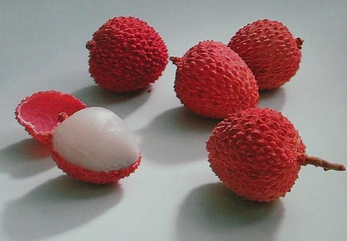 http://www.myvape.in/wp-content/uploads/2011/10/lichy-fruit2.jpg